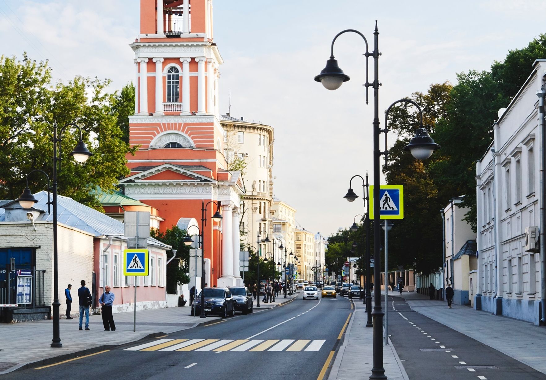 Включай улица. Пятницкая улица Москва. Ордынка улица в Москве. Улица большая Ордынка Москва. Центр Москва ул Пятницкая.